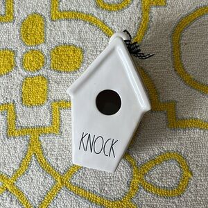 NWT 2020 Rae Dunn KNOCK Birdhouse